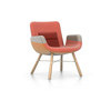 Vitra East River Chair Eiche natur Stoffmix rot